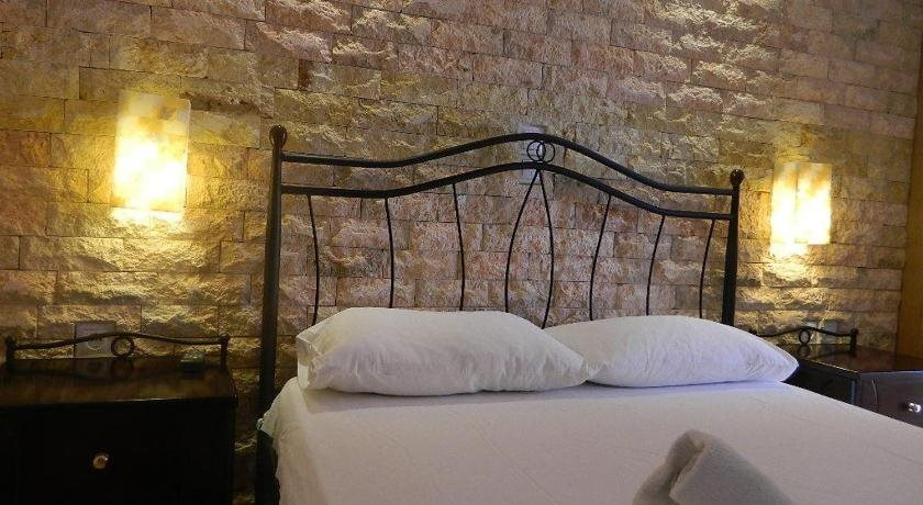 Acti Plaka Hotel