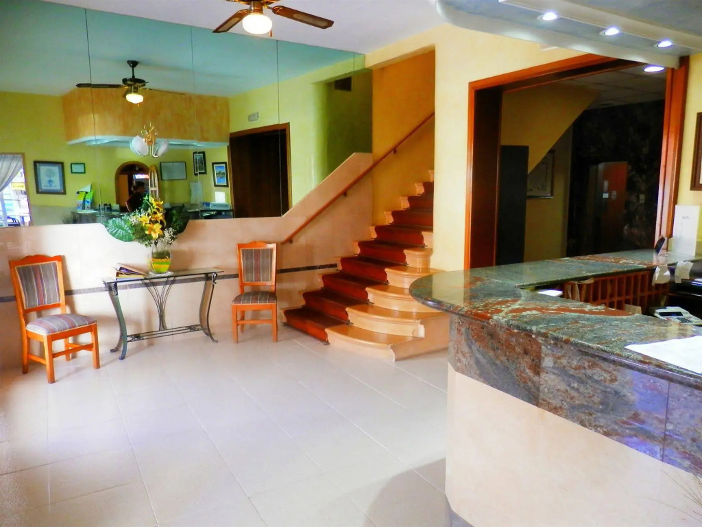 Hotel Playa Sol