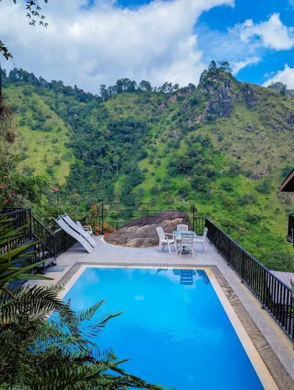 Ella Deck Resort