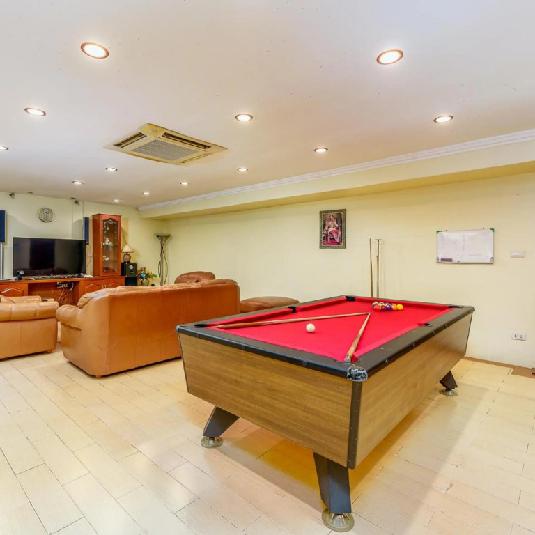 Villa Navin Beach Residence