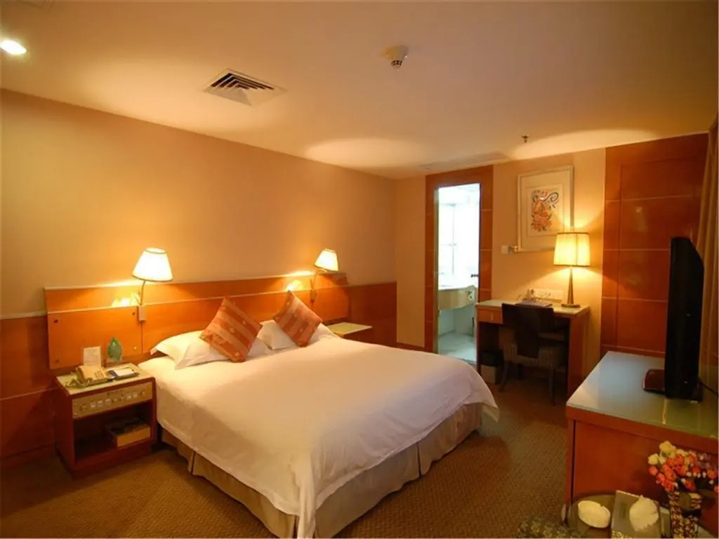 Guangzhou Hong Fan Hotel (Yihe)