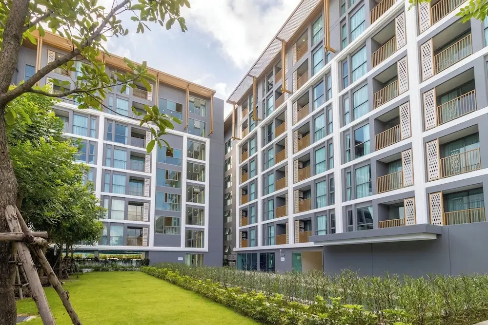 New Condo Near Phuket Beach Clubs C227
