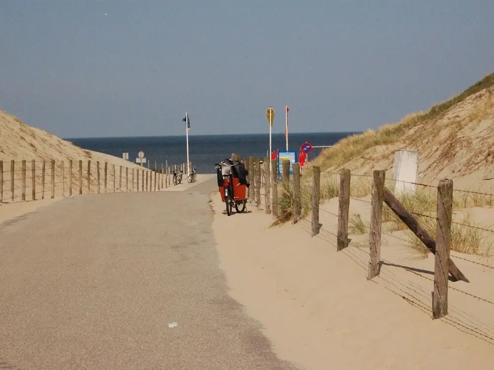 Rustic Holiday Home in Noordwijk near Dunes