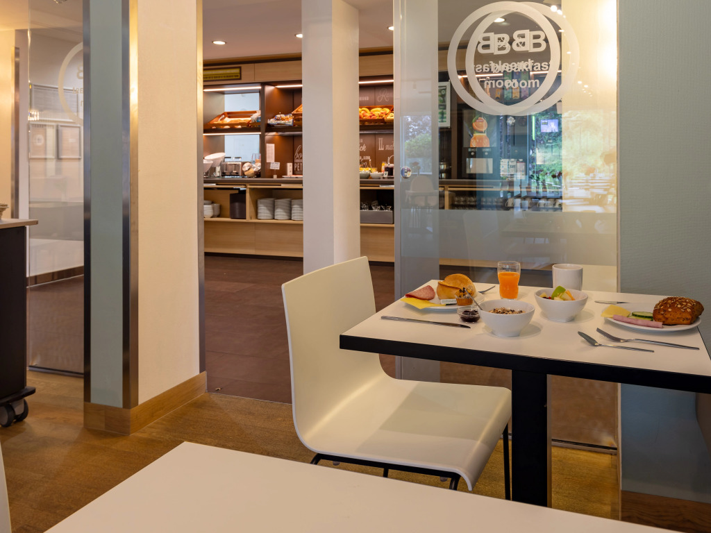 B&B HOTEL Frankfurt-Hahn Airport
