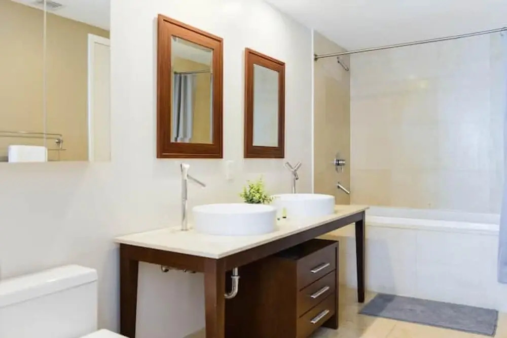 Luxury 1 BR Higher Penthouse Icon Brickell