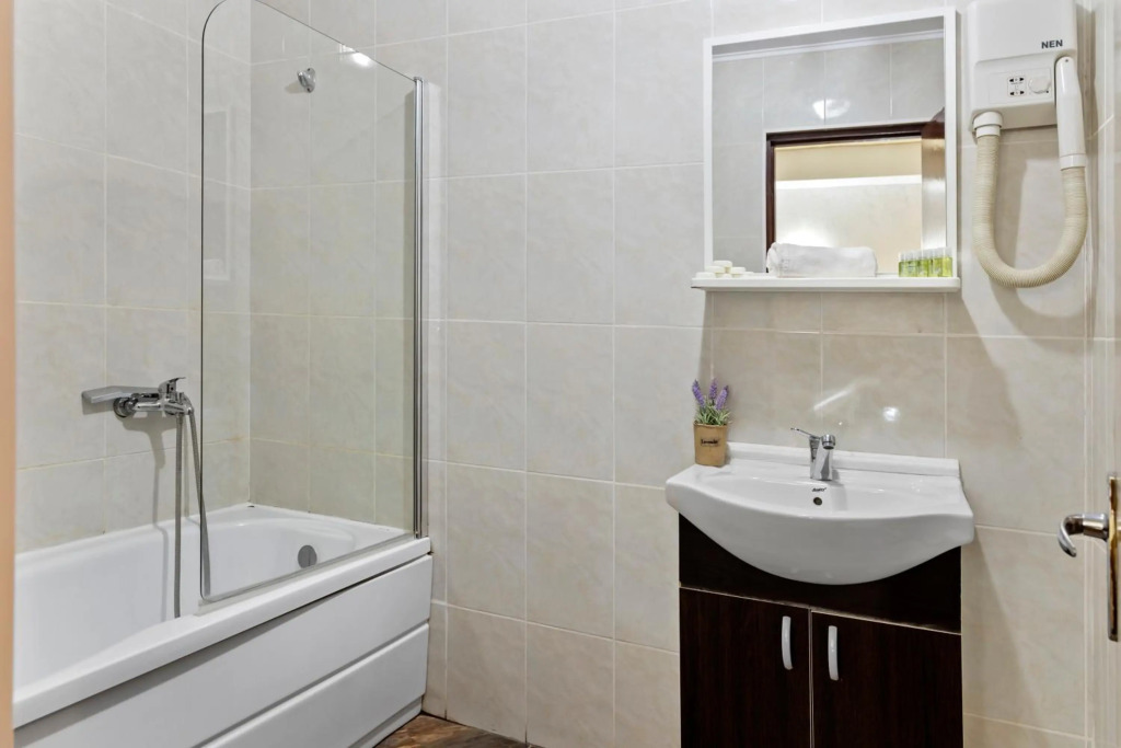 Hotel Charter Otopeni