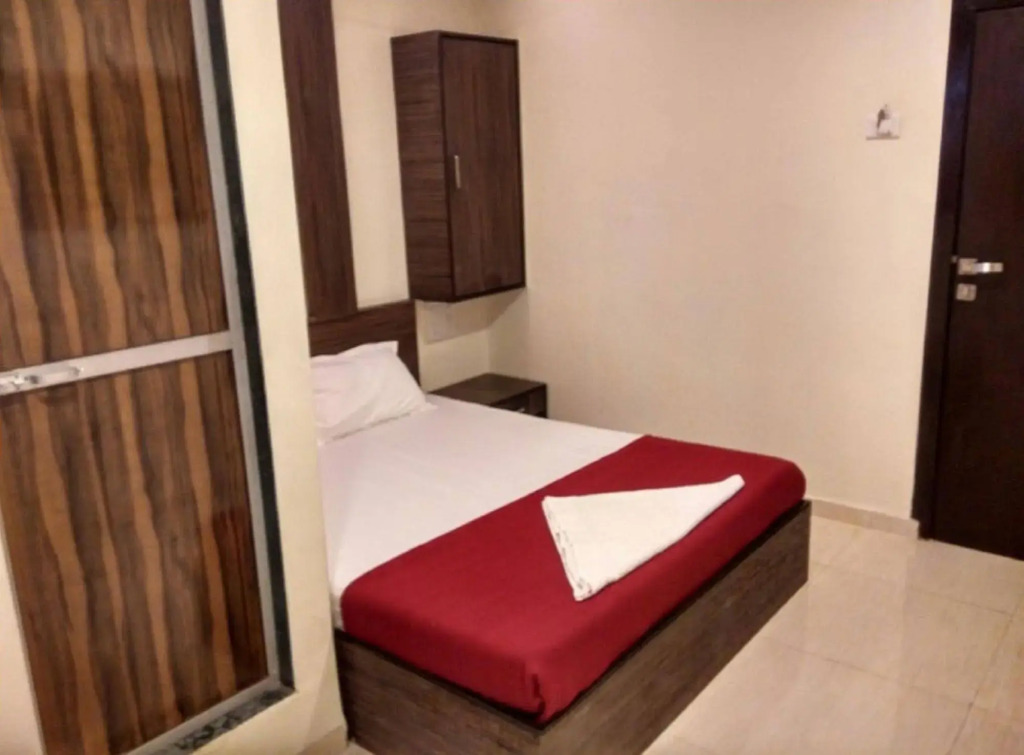 Hotel Silver Moon