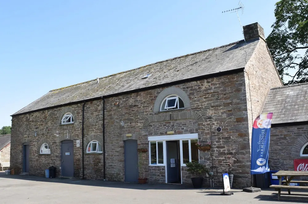 River Wye Hostel