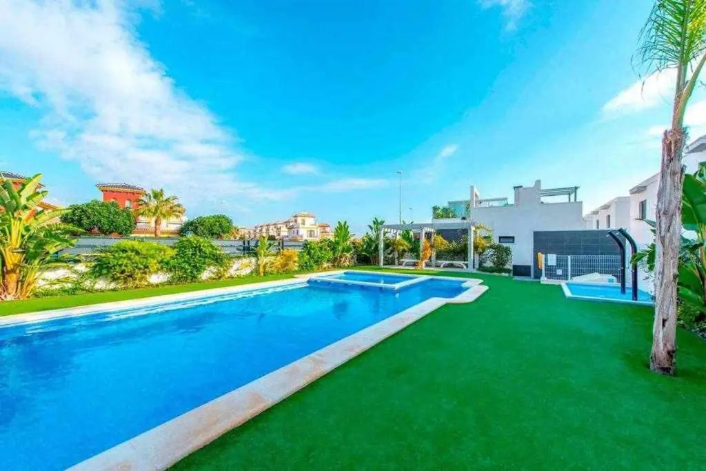 Espanhouse Tabora