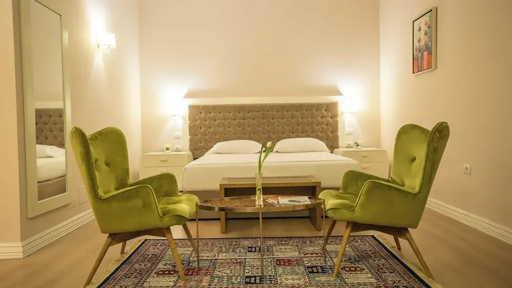 Royal Hill Hotel