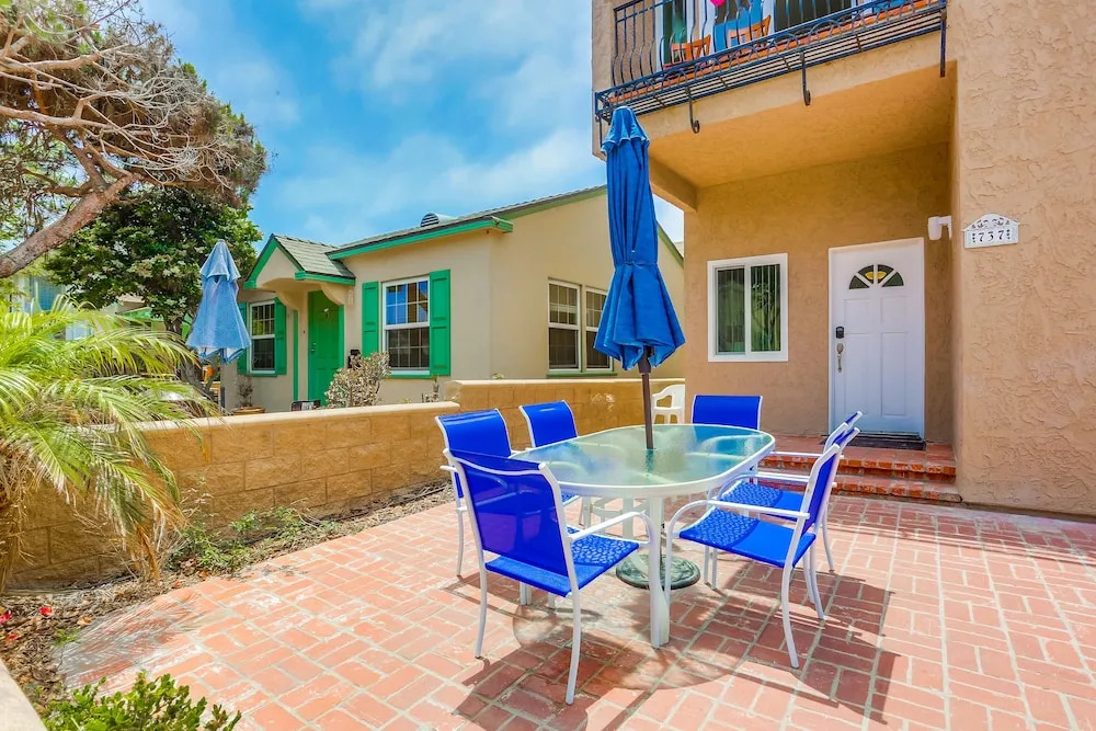 Jamaica Retreat 1 - 4 Br Condo