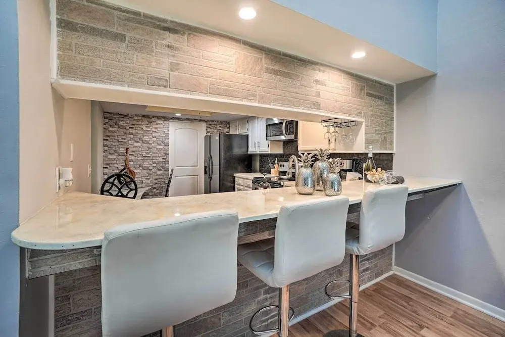 Waterside New Port Richey Condo w/ Pool Access!