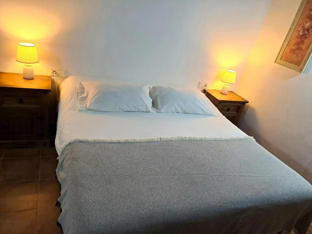 Serranos Apartment