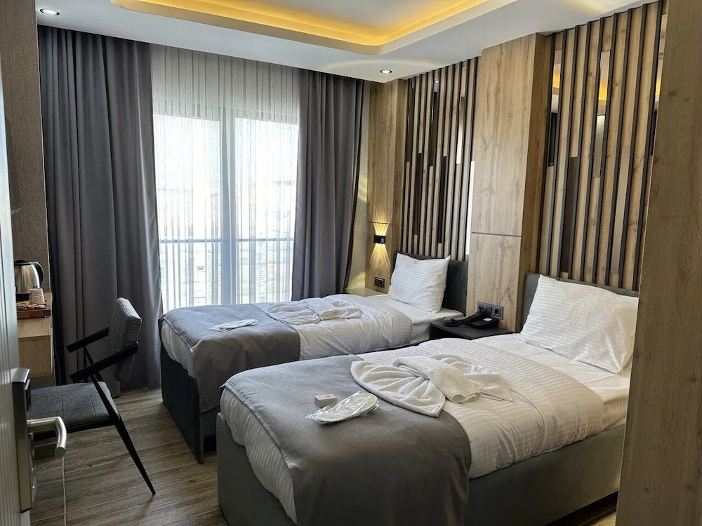 world say hotel