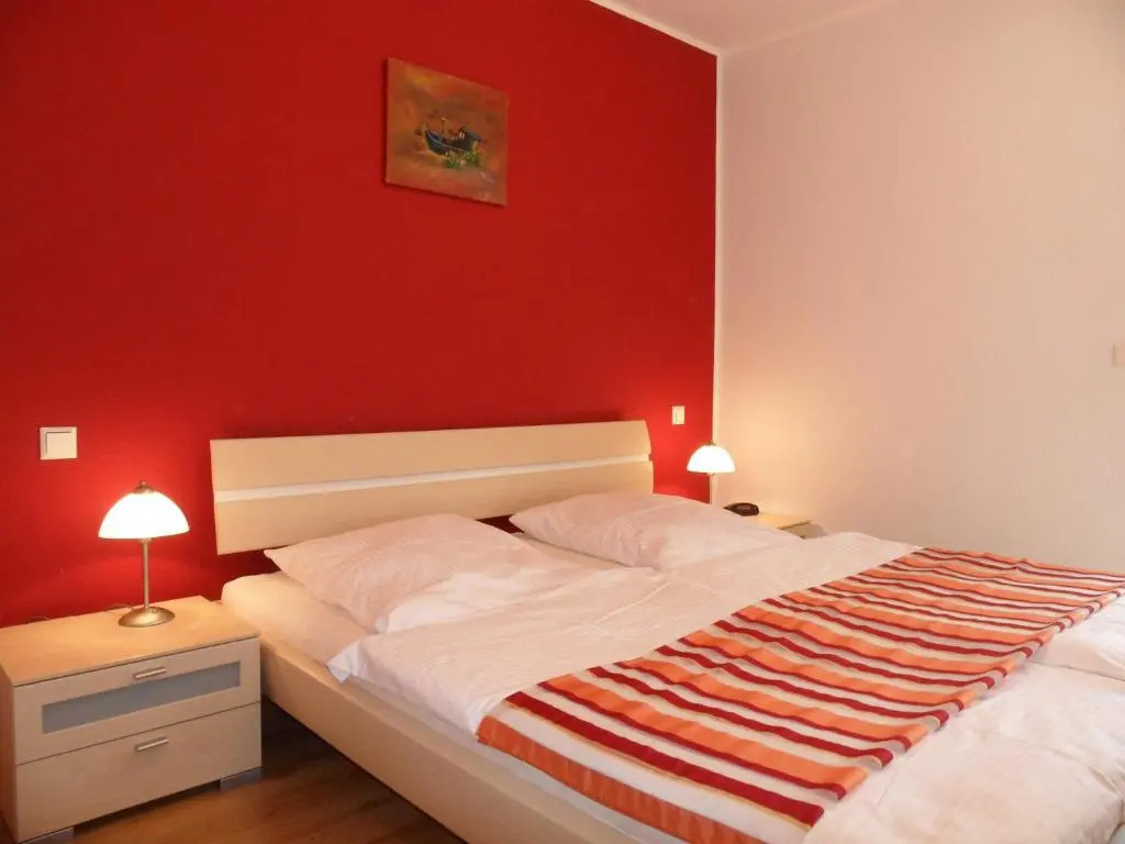 Schloonseevilla mit Tiefgarage - 200 m zum Strand