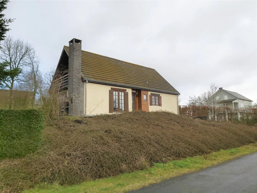 Secluded Holiday Home in Durbuy with Terrace