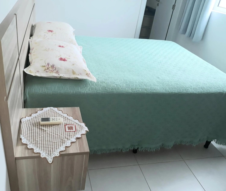 Apartamento com 2 quartos para 5 hóspedes - Recanto do Cardeal - Praia de Bombas-Bombinhas