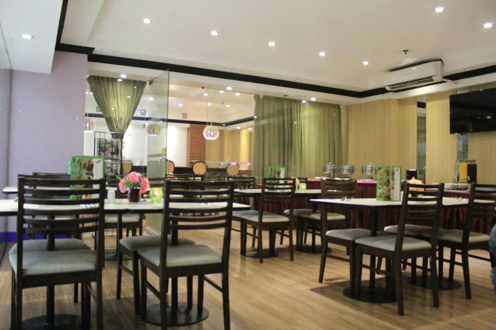 Executive Hotel