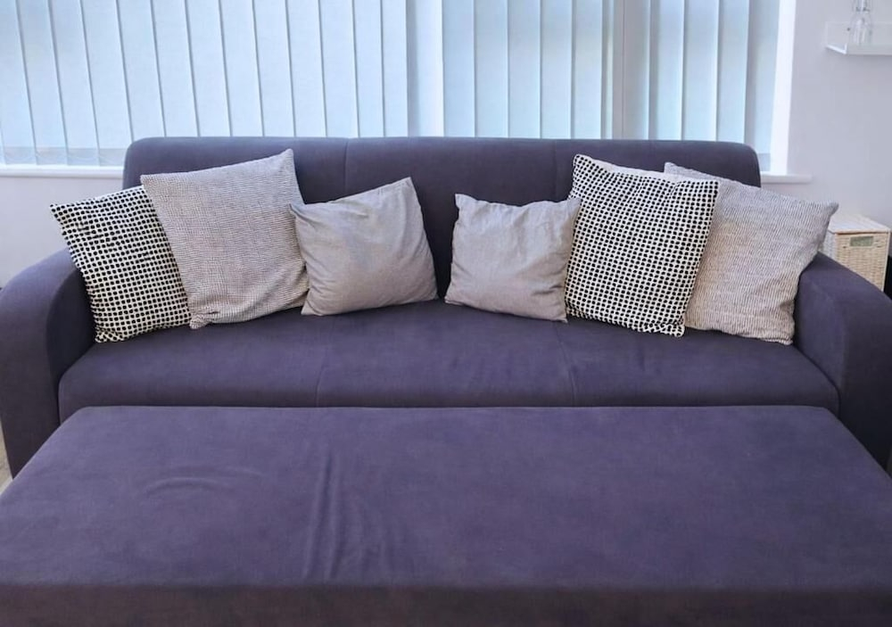 Stylish City Escape near Cavern Quarter