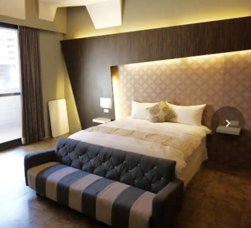 Big City Small House Homestay