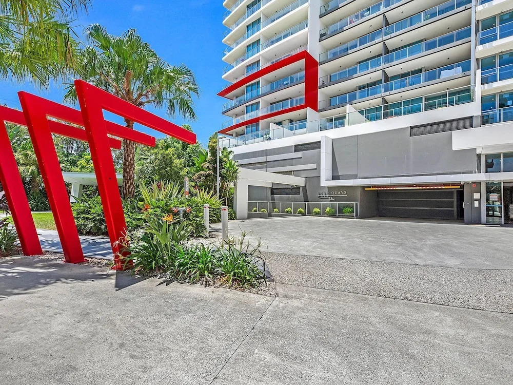 Harbour Quays Apartments