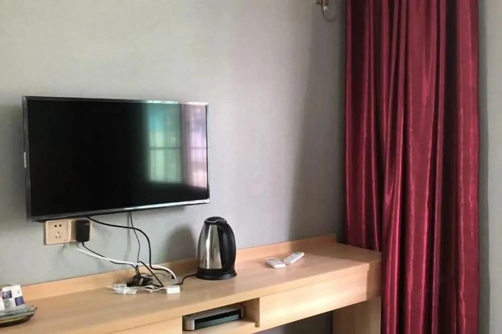 Yijia Express Hotel