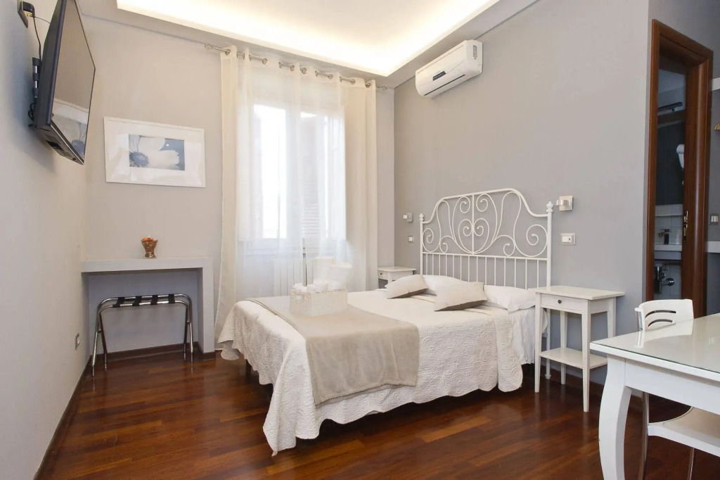 Borghese Executive Suite
