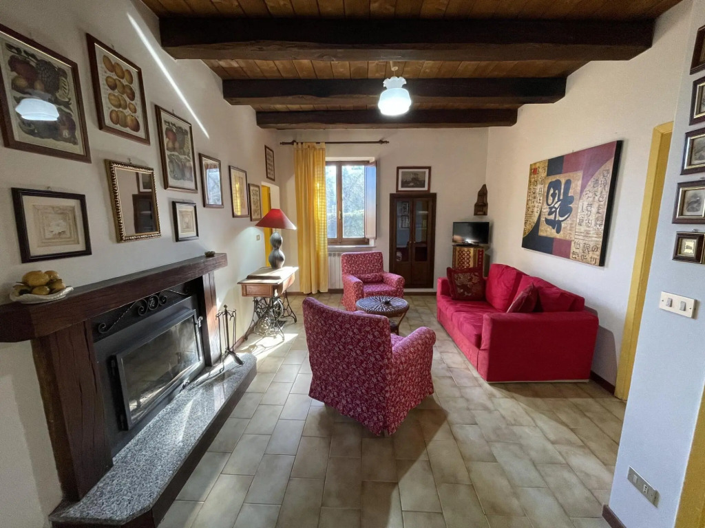 A holiday home with swimming pool in a national park