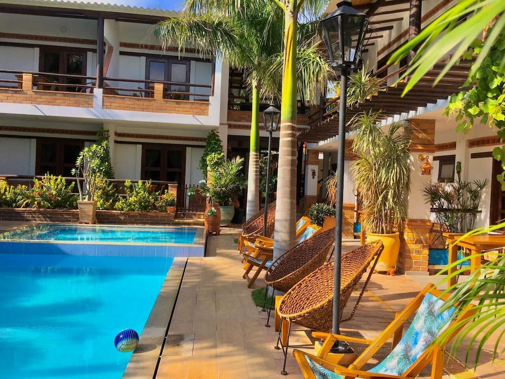 Camali Hotel