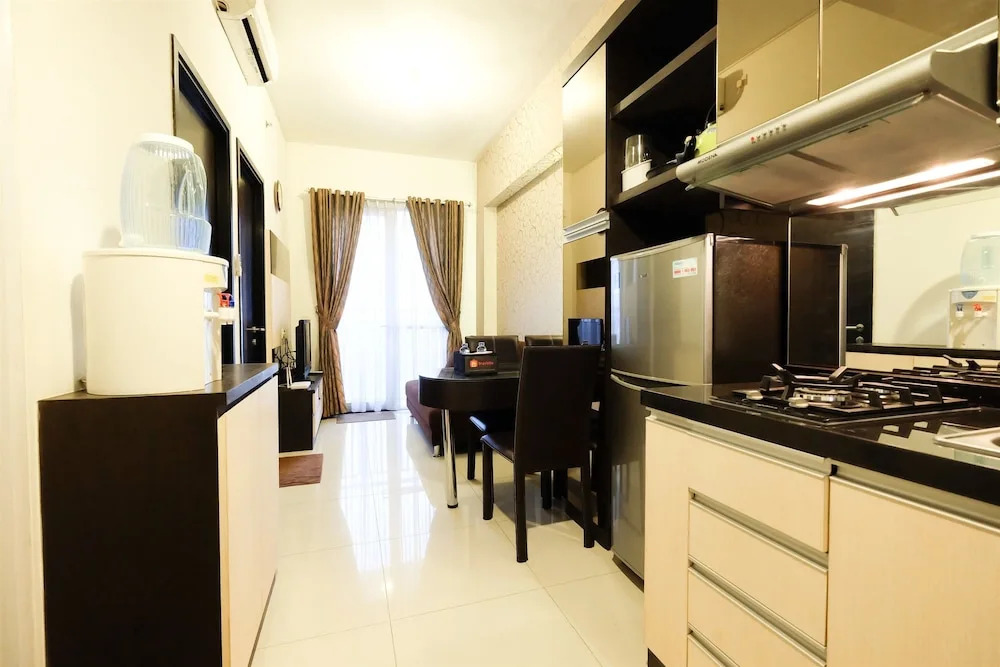 Homey Westmark Tanjung Duren Apartment near Taman Anggrek