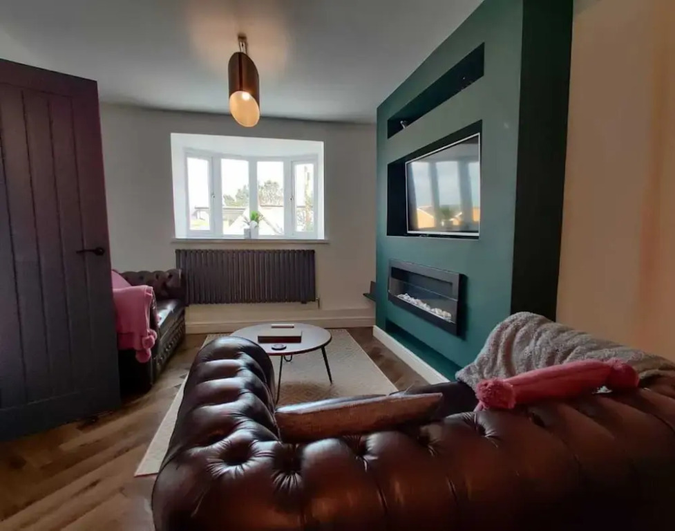 Holiday Home Near Mumbles Pier