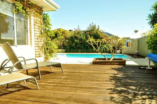 Halls Head Holiday Home