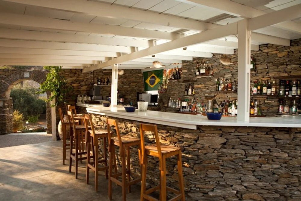 Alexandros Hotel