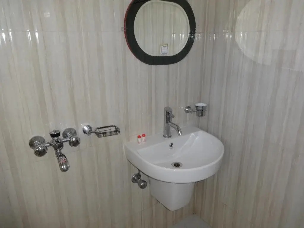 Lucky guest house
