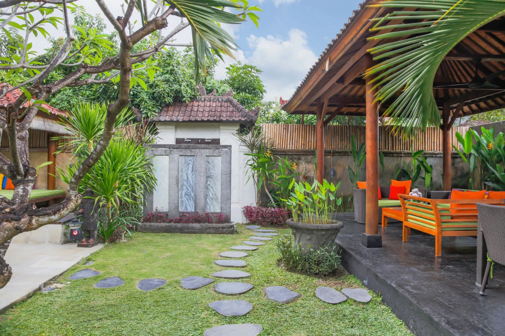 Villa Bali Caviar