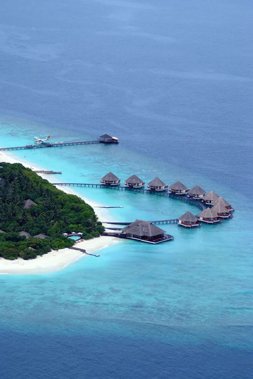 Курорт Adaaran Prestige Water Villas - with Dine around Premium All inclusive - 24 hours - 45 Minutes from Male by Seaplane