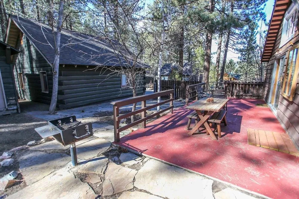 Bravo Big Bear Lodge One