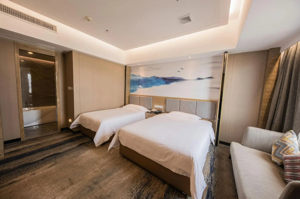 Mizparton Hotel (Enping Jinsha Square)