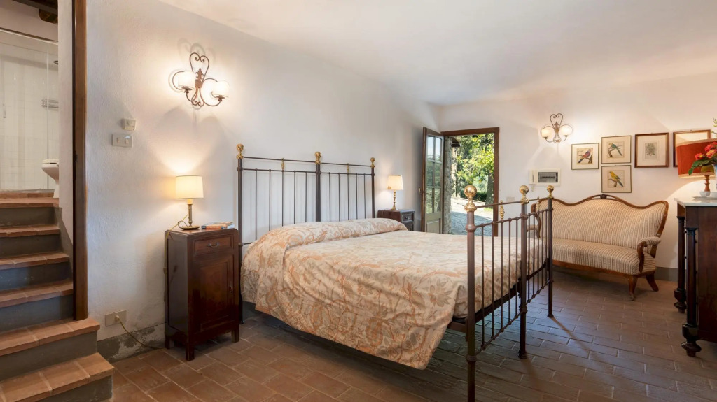 Crognole 6, Emma Villas