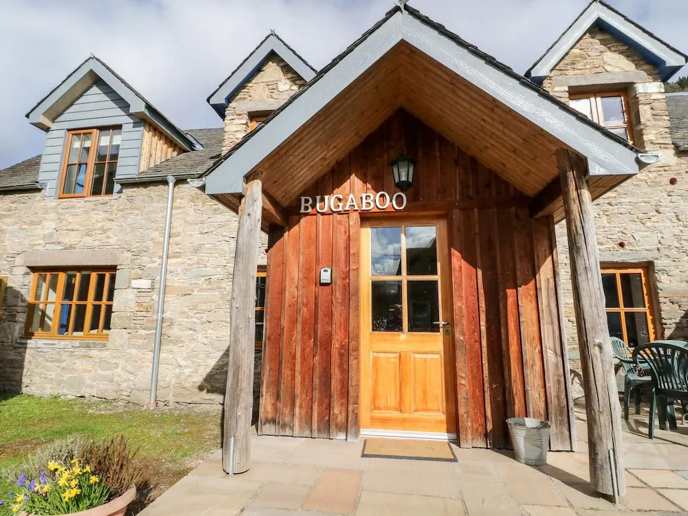 Bugaboo Cottage