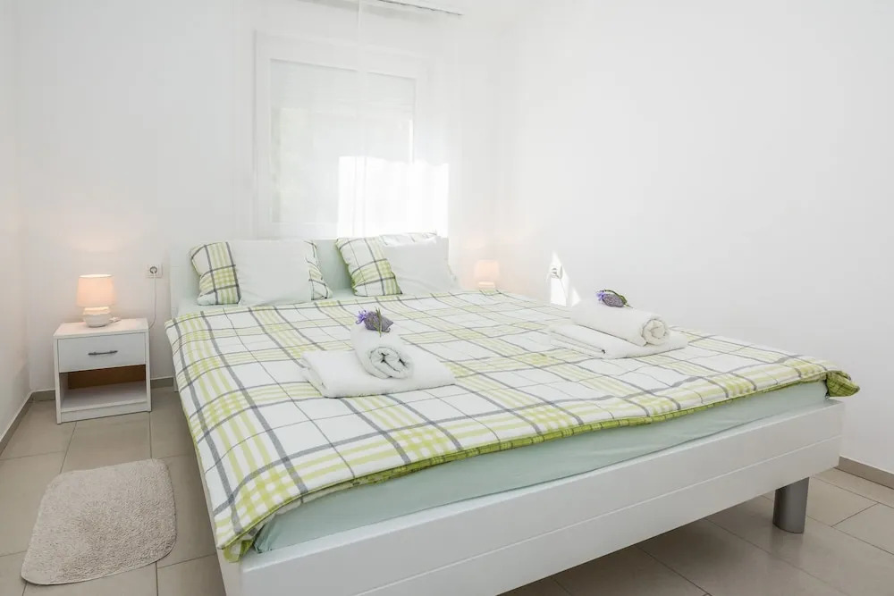 Apartments Zaklina