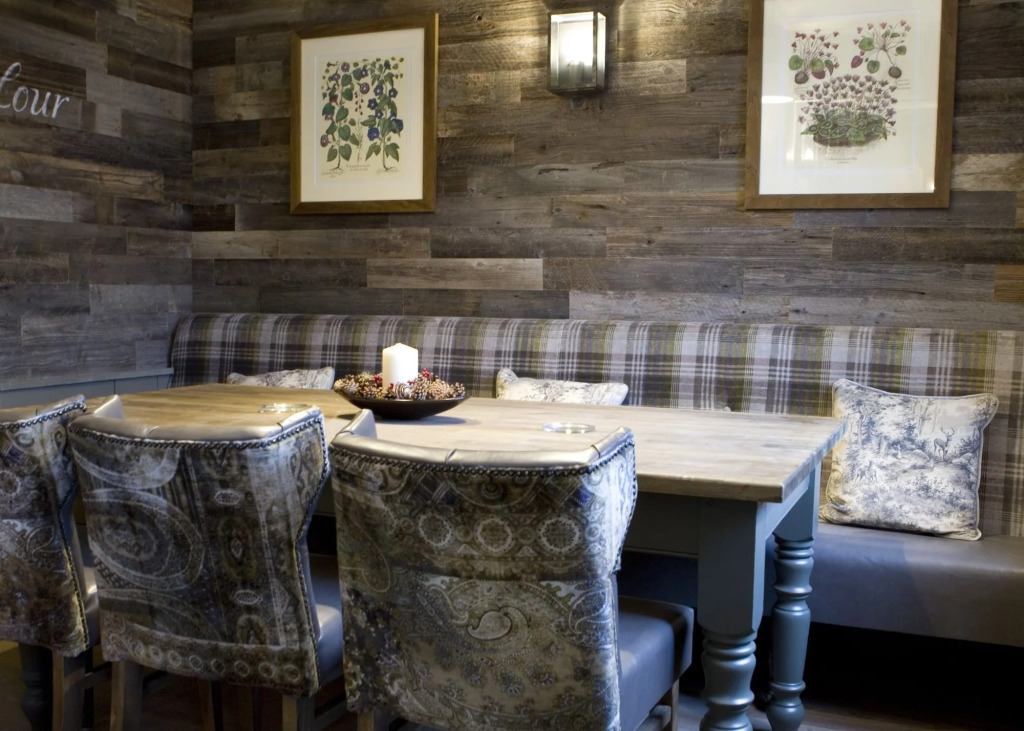 Burlton Inn