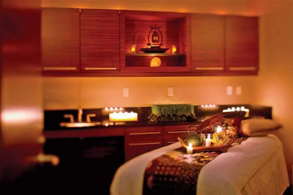 Four Seasons Hotel Miami
