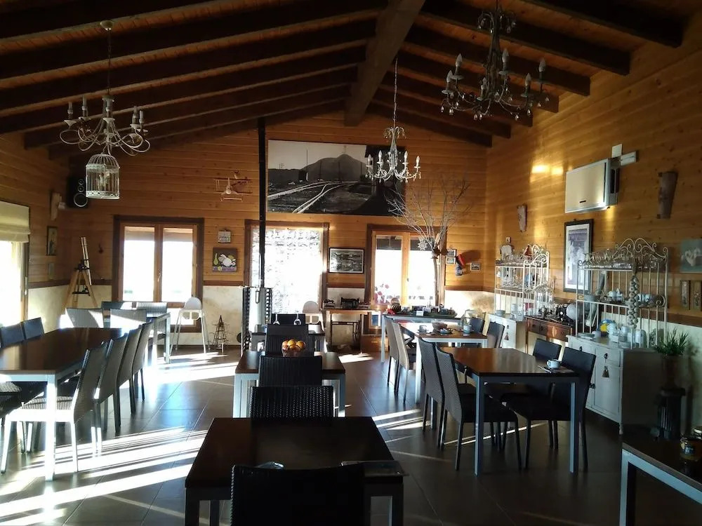 Casa del Valle, Lodges