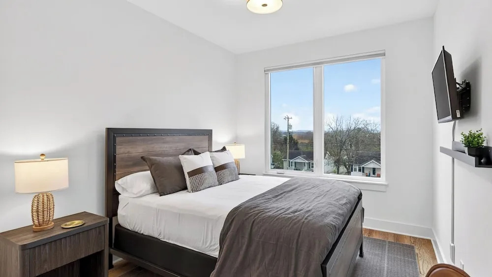 Cliffside Social by Avantstay Rooftop Lounge + Firepit + + Mini Gold + Game Room Near Broadway