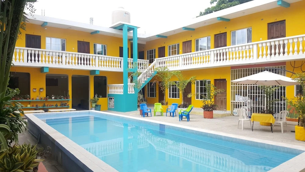 Hotel y Restaurante Casa Jardines