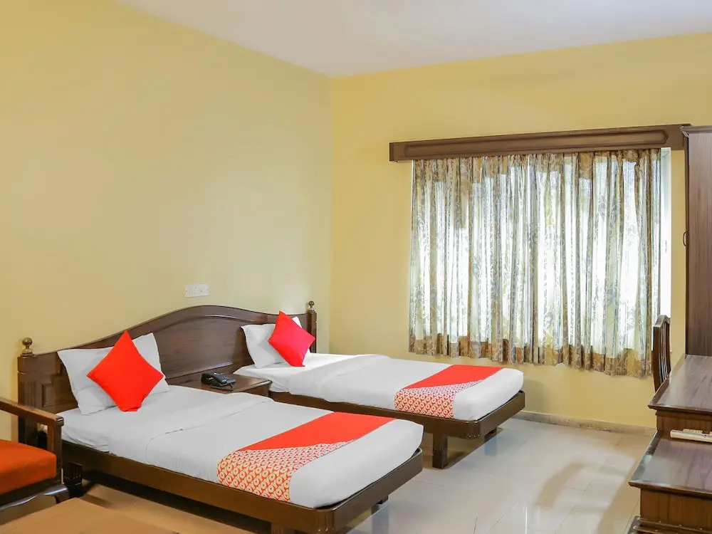 OYO 22344 Hotel Nandanvan Annexe