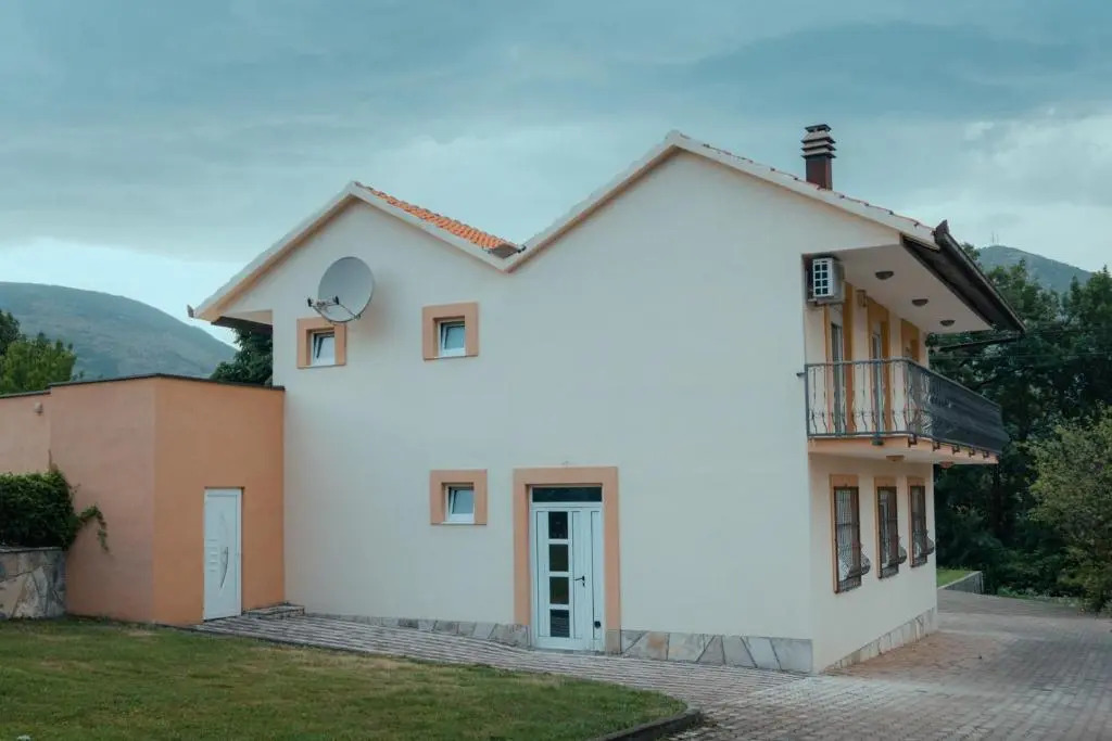 Holiday Home Rozić - Villa with private seasonal heated pool
