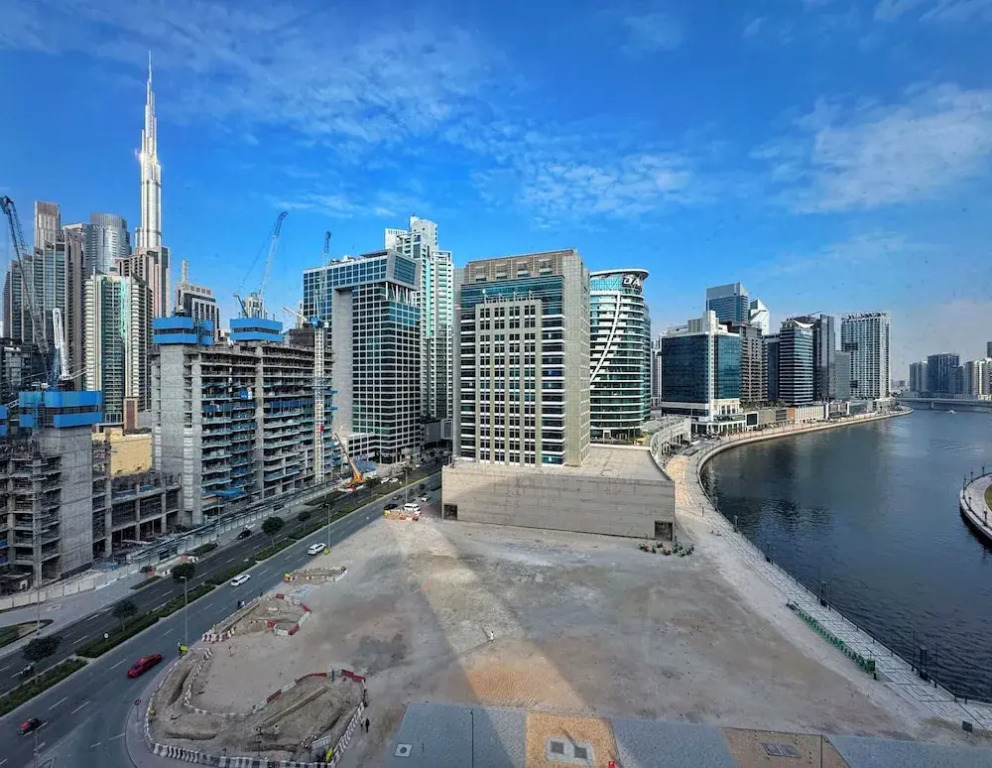 Cozy Brand New 1BD-Business Bay- Burj Khalifa View