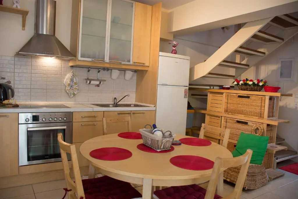 Cozy Maisonette